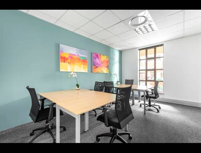 8M² OFFICE TO LET IN BRYANSTON